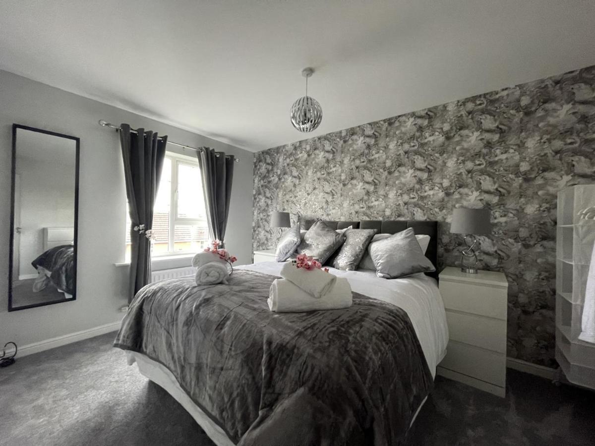 From Holiday home Northampton
